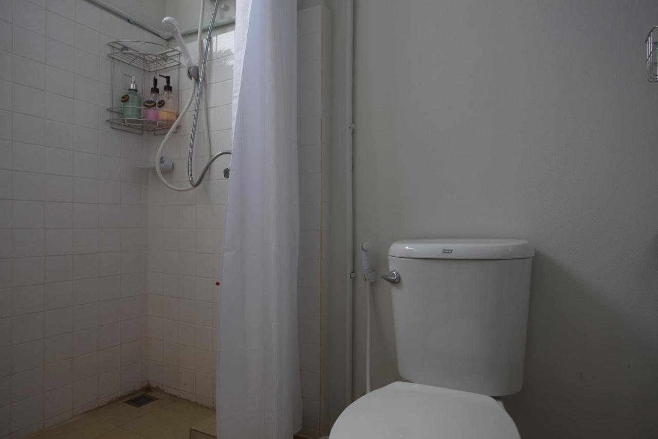 Pingplalee Female House Bed & Breakfast Банкок Екстериор снимка