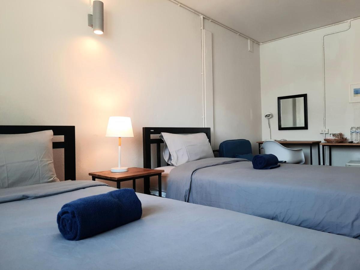 Pingplalee Female House Bed & Breakfast Банкок Екстериор снимка