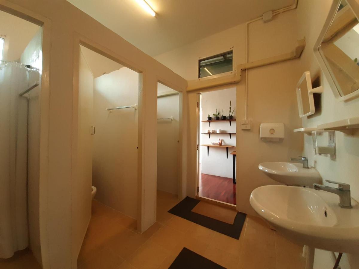 Pingplalee Female House Bed & Breakfast Банкок Екстериор снимка